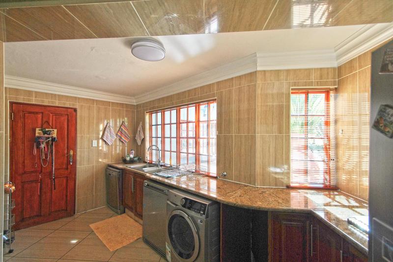 4 Bedroom Property for Sale in Parys Free State